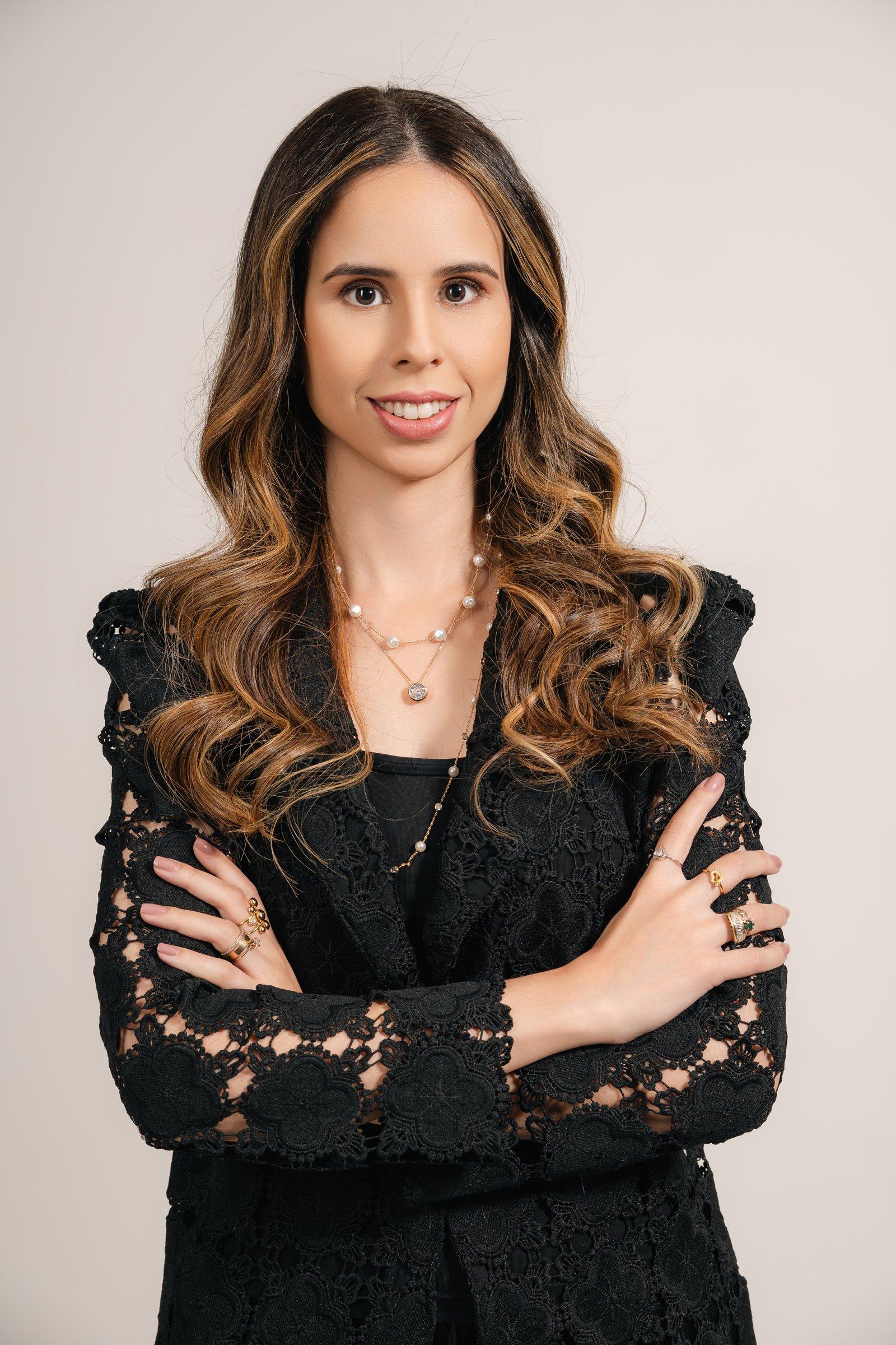 Dra. Jéssica Brisola em outro evento de lançamento de livro